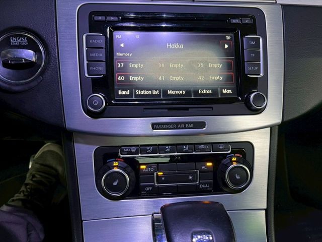 2009年Volkswagen Passat CC 2.0 柴油車 免鑰匙啟動/雙前座電動椅/恆溫空調  第7張相片