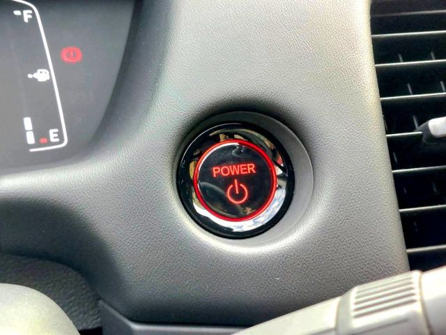 2022年Honda Fit e：HEV油電版 免鑰匙啟動/ACC主動跟車/車道偏離警示系統  第8張相片