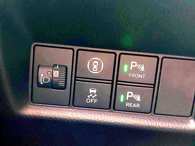 2022年Honda Fit e：HEV油電版 免鑰匙啟動/ACC主動跟車/車道偏離警示系統  第10張相片