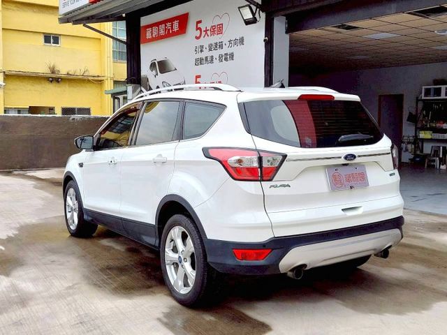 2019年Ford Kuga 1.5 ACC主動跟車/全景天窗/電動尾門/免鑰匙啟動/盲點偵測  第16張相片