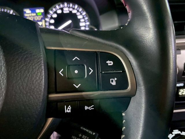 2016年Lexus ES200豪華版 僅跑7萬 電動天窗/車道變換輔助系統/倒車顯影  第7張相片