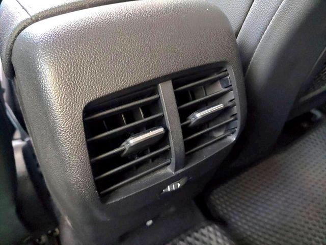 2021年Ford Focus Active 任性版 抬頭顯示器/駕駛座電動調整/衛星導航/免鑰匙啟動  第16張相片