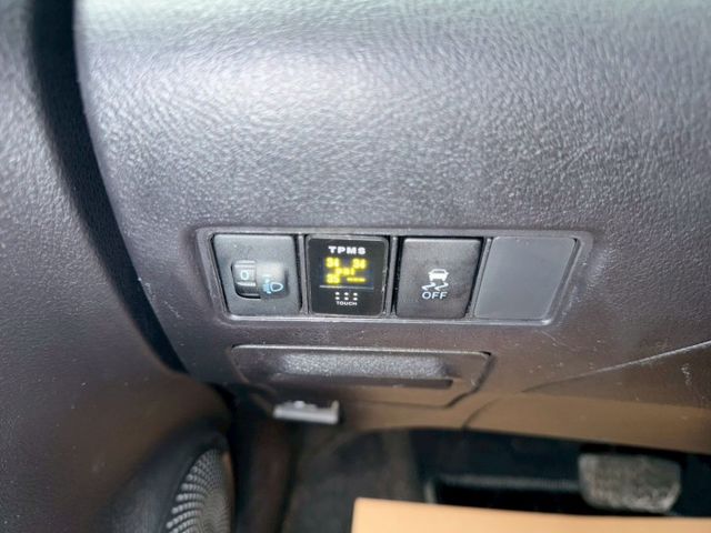 2020年Toyota Yaris 1.5經典 原廠保養~僅跑6萬~循跡防滑/倒車顯影/ISOFIX兒童安全椅固定  第7張相片