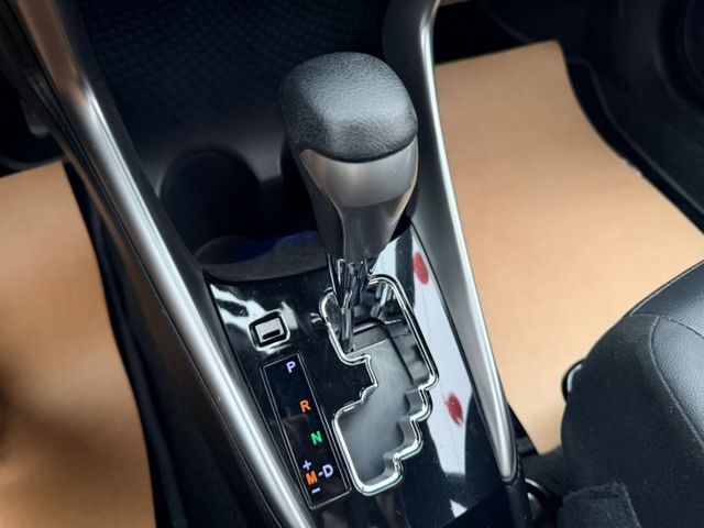 2020年Toyota Yaris 1.5經典 原廠保養~僅跑6萬~循跡防滑/倒車顯影/ISOFIX兒童安全椅固定  第10張相片