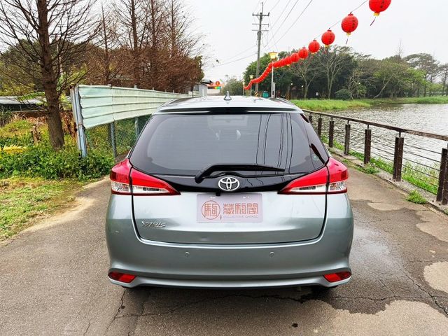 2020年Toyota Yaris 1.5經典 原廠保養~僅跑6萬~循跡防滑/倒車顯影/ISOFIX兒童安全椅固定  第14張相片