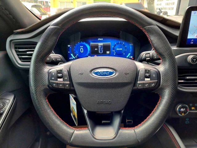 2021年Ford Kuga AWD ST-Line X 原廠保養紀錄~環景影像/全景天窗/足踢感應式尾門  第7張相片