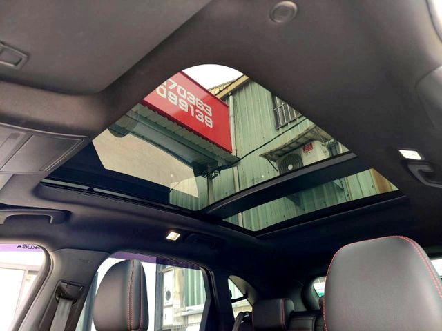 2021年Ford Kuga AWD ST-Line X 原廠保養紀錄~環景影像/全景天窗/足踢感應式尾門  第10張相片