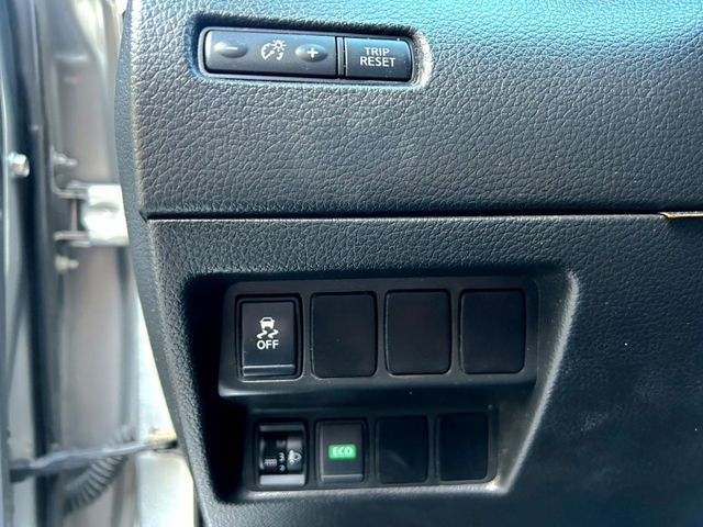 2015年Nissan X-Trail 2.0 全車原鈑件~定速巡航/免鑰匙啟動/倒車顯影  第7張相片