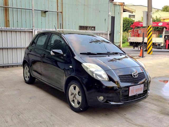2007年Toyota Yaris 1.5 G 便宜代步車~多功能小車! 方向盤快控/抬頭顯示器/音響主機  第3張相片