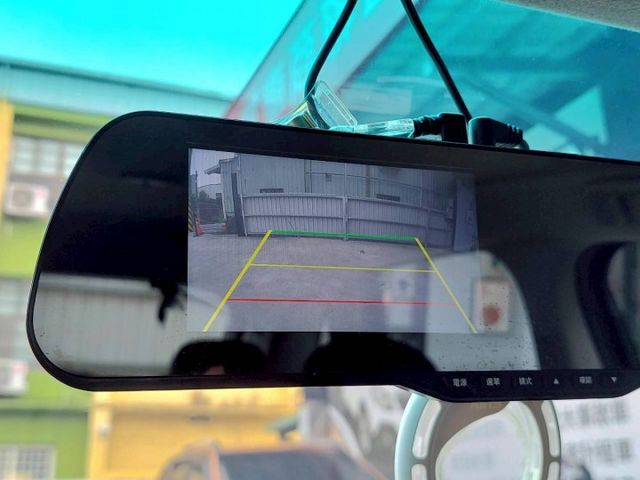 2023年Mitsubishi Colt Plus 輕鬆型 原廠保固中~電動尾門/免鑰匙啟動  第8張相片