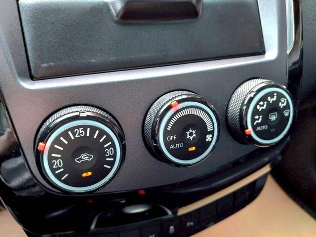 2023年Mitsubishi Colt Plus 輕鬆型 原廠保固中~電動尾門/免鑰匙啟動  第10張相片