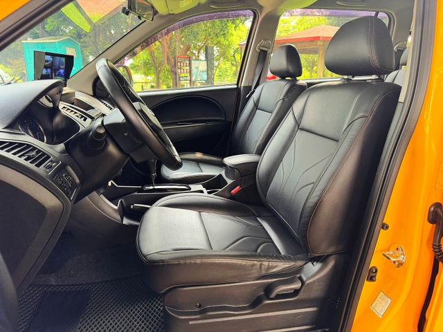 2022年Mitsubishi Zinger 全車原漆原鈑件~原廠保養 定巡巡航/後座出風口  第5張相片