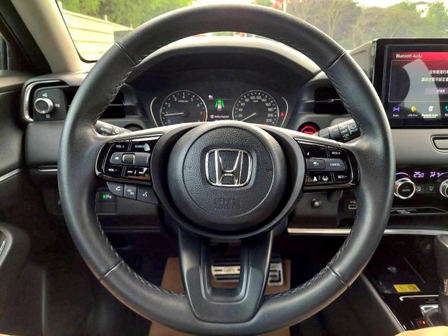 2022年Honda HR-V 1.5 P版 電動尾門/ACC主動跟車/環景影像  第7張相片