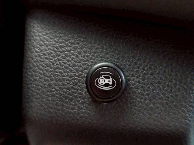 2022年Honda HR-V 1.5 P版 電動尾門/ACC主動跟車/環景影像  第10張相片