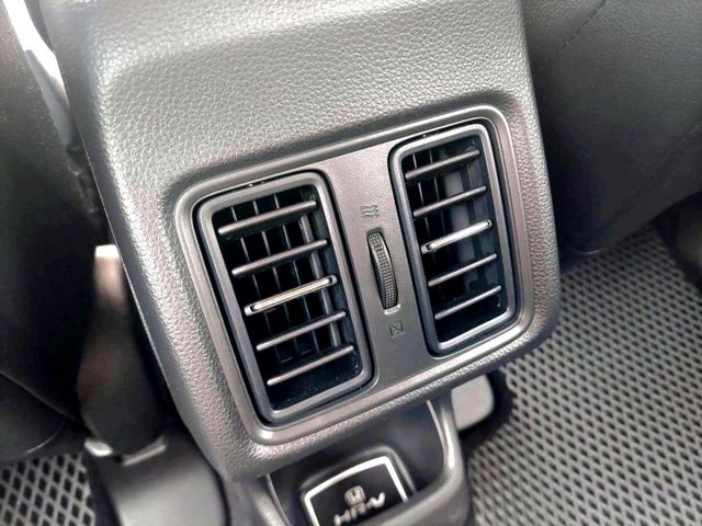 2022年Honda HR-V 1.5 P版 電動尾門/ACC主動跟車/環景影像  第18張相片