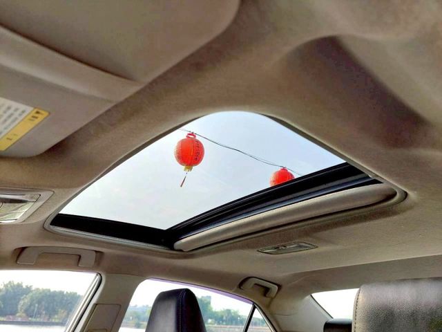 2013年Toyota Corolla Altis Z版 僅跑8萬~免鑰匙啟動/換檔撥片/電動天窗  第10張相片