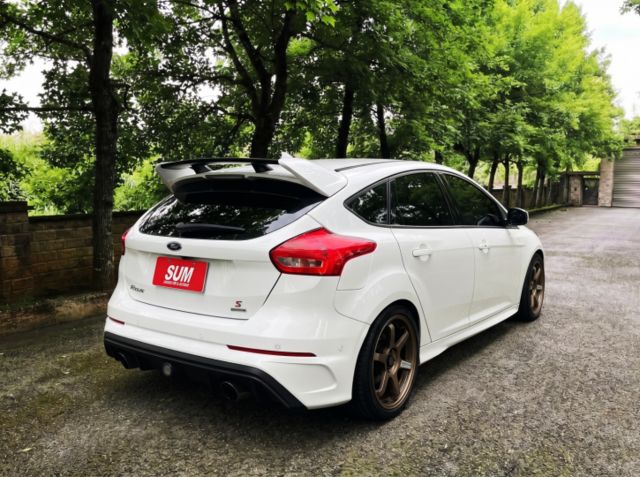2017年Ford Focus 5D 1.5頂級運動型 變速箱已更新~全車原鈑件 電動天窗/自動停車/免鑰匙啟動  第18張相片