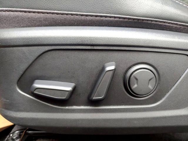 2022年Hyundai Tucson L GLT-B 原廠保養~全景天窗/電動尾門/ACC主動跟車  第12張相片