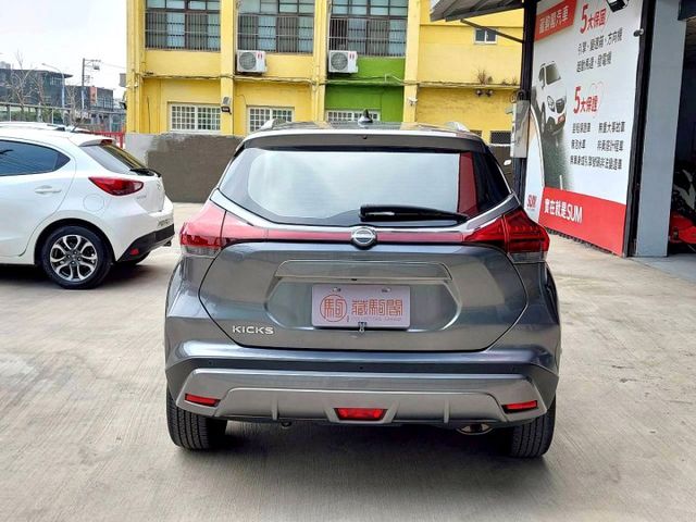 2023年Nissan Kicks 1.6旗艦版 僅跑2萬~ACC主動跟車/環景影像/盲點偵測  第16張相片