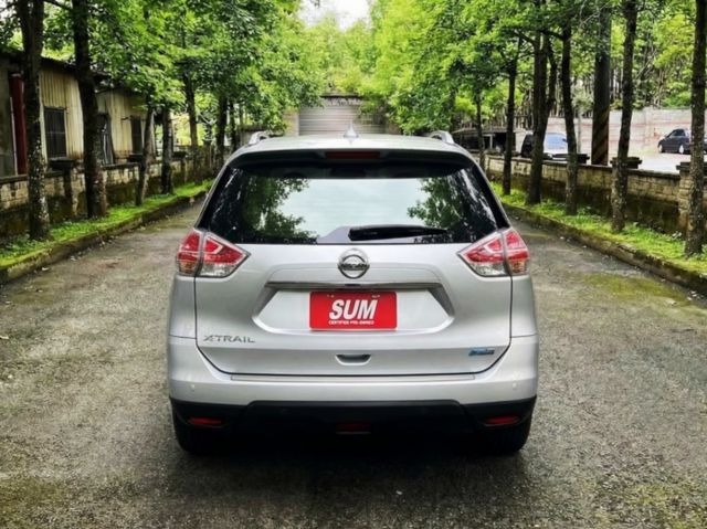 2015年Nissan X-Trail 2.0 全車原鈑件~定速巡航/免鑰匙啟動/倒車顯影  第10張相片