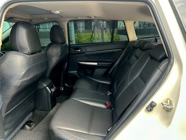 2020年Subaru Levorg 2.0 GT-S EyeSight 電動天窗/ACC主動跟車/免鑰匙啟動  第6張相片