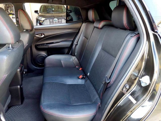 2019年Toyota Yaris 1.5 S 定速巡航/免鑰匙啟動/空力套件/倒車顯影  第6張相片