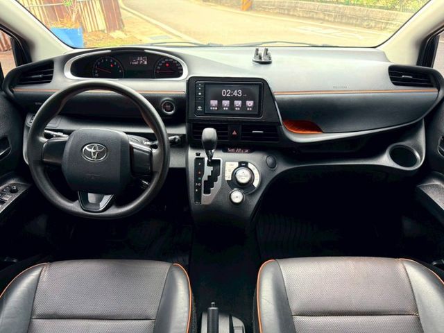2016年Toyota Sienta 7人座 免鑰匙啟動/單邊電滑門/循跡防滑  第4張相片