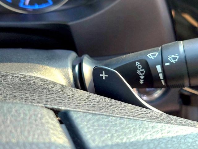 2013年Toyota Corolla Altis Z版 僅跑8萬~免鑰匙啟動/換檔撥片/電動天窗  第9張相片
