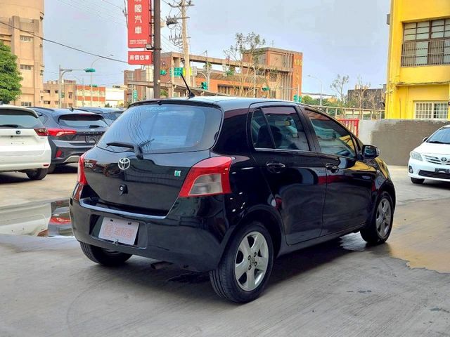 2007年Toyota Yaris 1.5 G 便宜代步車~多功能小車! 方向盤快控/抬頭顯示器/音響主機  第15張相片