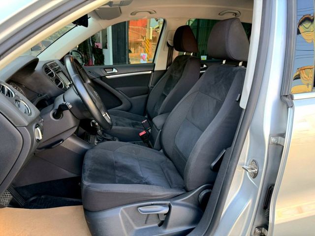 2011年Volkswagen Tiguan 2.0 TSI 分區溫控/後座出風口/衛星導航/倒車顯影  第5張相片