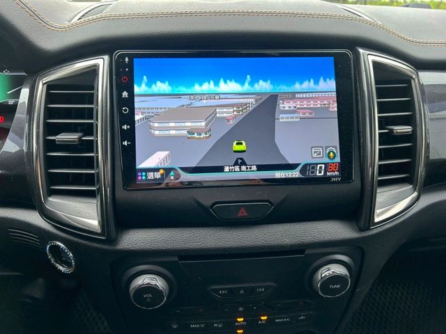 2019年式Ford Ranger 2.0 僅跑7萬 衛星導航/環景影像/駕駛座電動調整  第9張相片