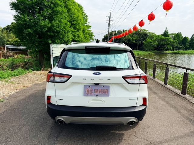 2020年Ford Kuga 旗艦~原廠保養紀錄/全景天窗/足踢感應式尾門/盲點。  第19張相片