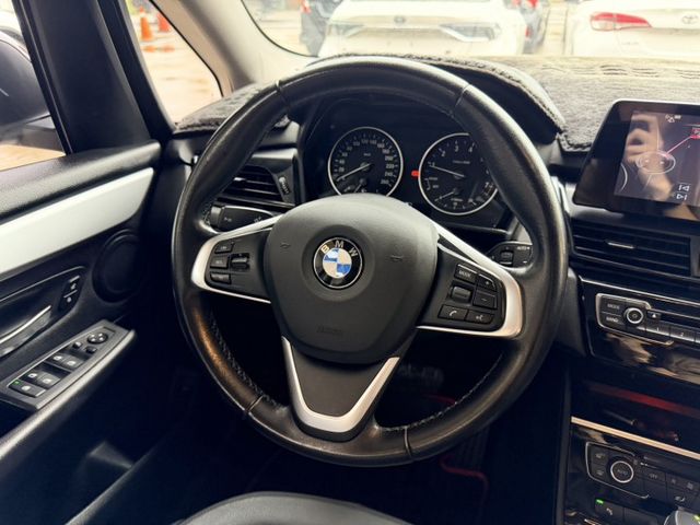 2016年 BMW218i 1.5T 總代理/七人座/保養工單齊全/全車漂亮  第8張相片
