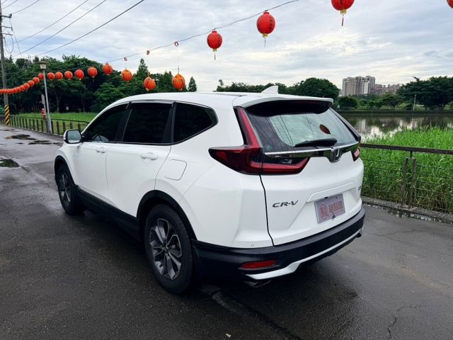 2022年CR-V VTI-S 僅跑5萬/電動尾門/CARPLAY/車道偏離/ACC自動跟車/換檔撥片/i-Key 。  第10張相片