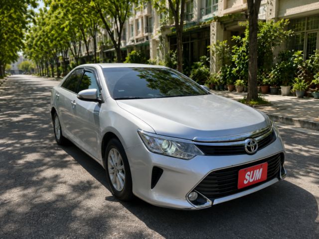2017年CAMRY 2.0 多媒體影音/導航倒顯/恆溫/霧燈。  第3張相片