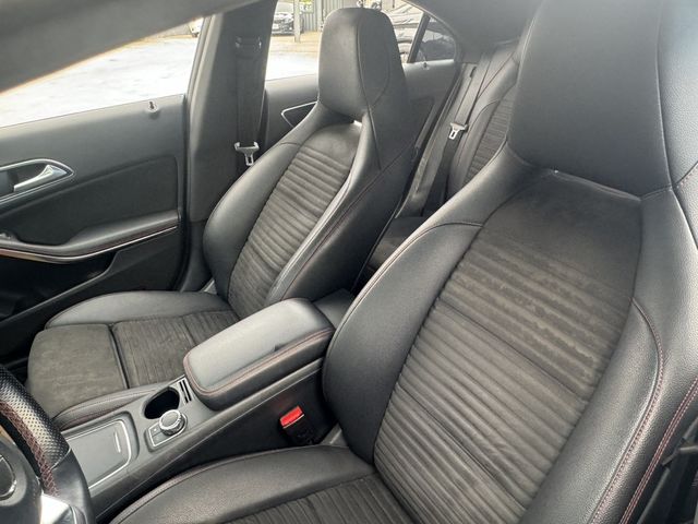 M-BENZ賓士 CLA250  第7張相片