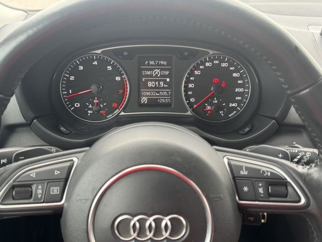 一手車~低里程~剛完成定保~國產價格買進口五門掀背小車~動力充足~停車便利~省油省稅金~  第6張相片