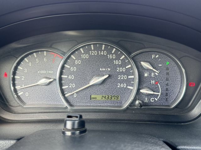 經典車款~妥善率高~動力佳~一手車~低里程~年均里程7200公里~超大乘坐空間~內外狀況佳~最舒適豪華房車~首選代步車款  第6張相片