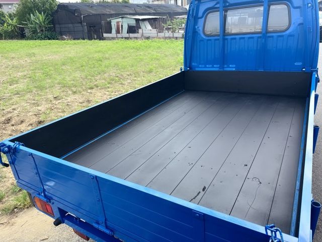 自排  1.5L 新引擎-2WD~框式木床 『自排』好駕馭~工作開車輕鬆  載貨空間大,省油省稅金,輕商首選  第15張相片