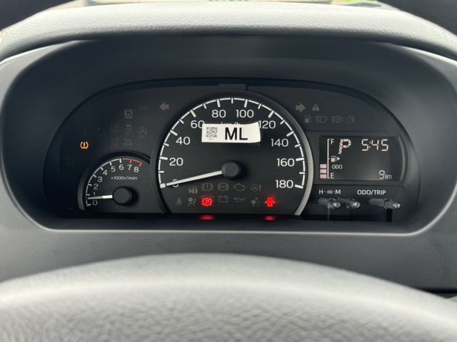 新車原廠保固中~4年12萬公里  全新車~自排框式木床車型  妥善率~運輸載貨~商車第一首選  第9張相片