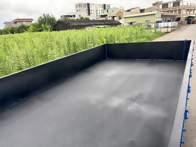 稀少寬木床車型+全車車底板  超低里程~年均里程8888公里  有力耐操好操控~載貨空間大  初創老闆or企業增購首選  第16張相片