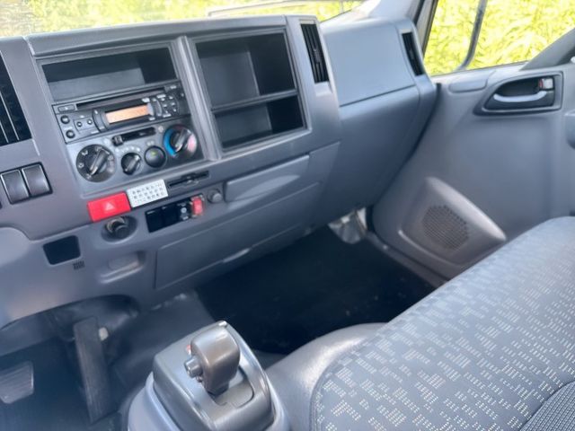10.5尺 免加尿素~自排車型~妥善率高  日本原裝進口一路發~總重升級5噸  超耐操發財車~商用載貨~第一首選  第11張相片