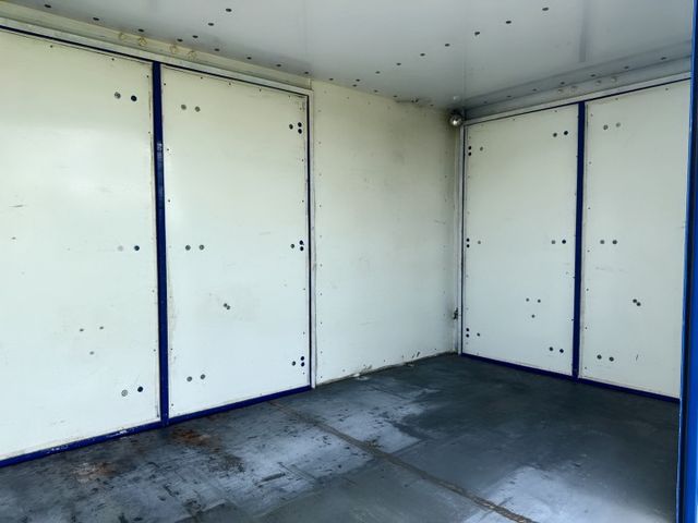 里程保證~一手車~內外車況佳  塑鋁板廂+左右開門廂式發財車  商用初創~企業增購~商用車首選  第19張相片