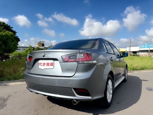 三菱傳說車款~不敗神話車型~經典型 小改款~里程保證~超大空間 零頭款開回家~內外車況佳 上下班or出遊~優質代步車首選  第5張相片