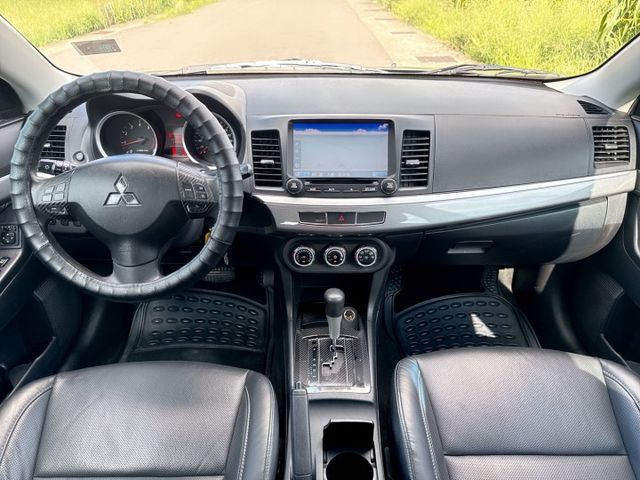 三菱傳說車款~不敗神話車型~經典型 小改款~里程保證~超大空間 零頭款開回家~內外車況佳 上下班or出遊~優質代步車首選  第6張相片
