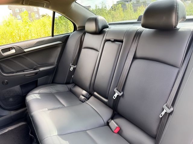 三菱傳說車款~不敗神話車型~經典型 小改款~里程保證~超大空間 零頭款開回家~內外車況佳 上下班or出遊~優質代步車首選  第14張相片