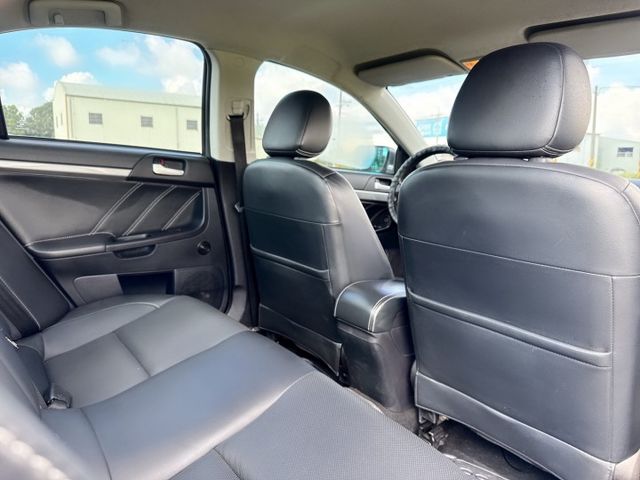 三菱傳說車款~不敗神話車型~經典型 小改款~里程保證~超大空間 零頭款開回家~內外車況佳 上下班or出遊~優質代步車首選  第17張相片