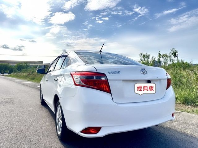 熱門代步車 低里程~經典版~妥善率高 好開~省油~好保養~便宜耐操 優質國民代步車~遮風避雨首選  第4張相片