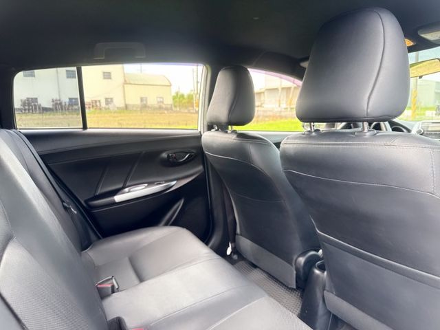 熱門掀背車款~都市停車便利 超低里程~年均里程6300公里 里程保證~省油+省稅~妥善率高 最佳代步通勤都會小車第一首選  第17張相片