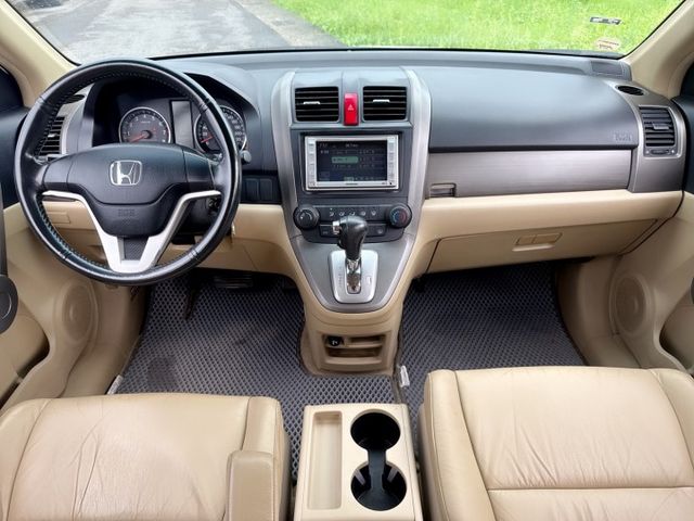 改款新車型~經典保值休旅 里程保證~妥善率高~車況佳 動力駕馭充足+車室寬敞舒適 代步/出遊/工作~平價休旅首選  第6張相片